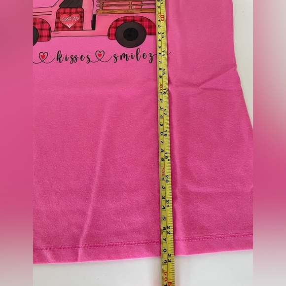 No Boundaries Custom Pink Valentine’s Day Cupid Scoop Tee Juniors Small (3-5) - Picture 10 of 13